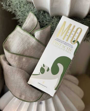 CHOCOLATE PISTACCHIO WAFER ROLL