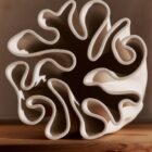 Dedali Vase h-18, Offwhite