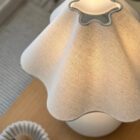 Harmonia Lampe, Creme